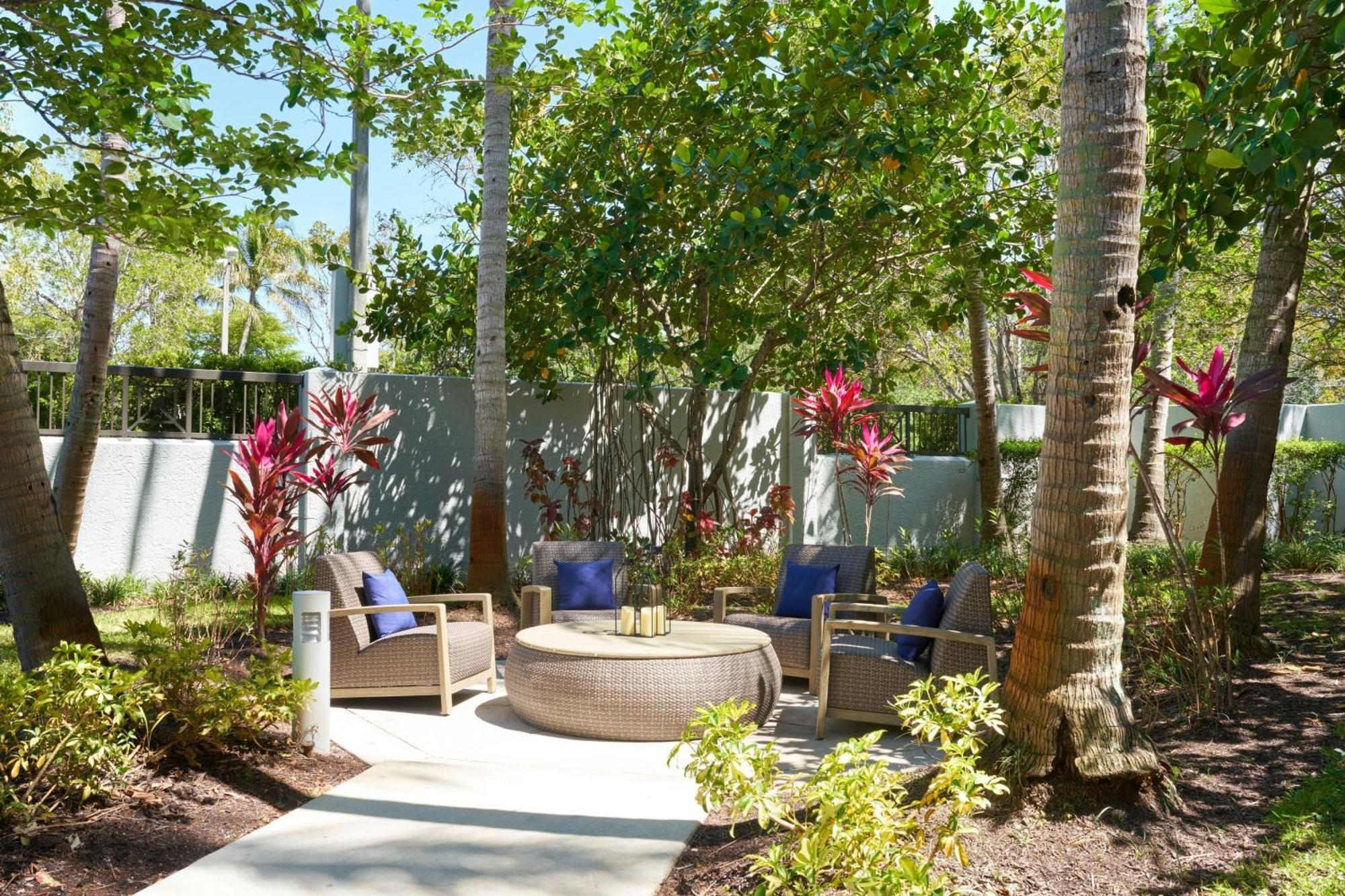 Courtyard By Marriott Fort Lauderdale Weston Exteriér fotografie